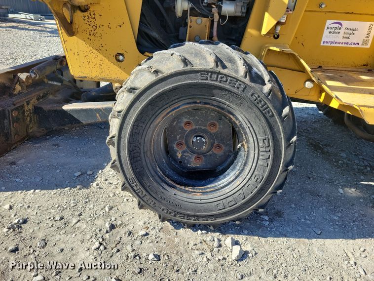 image for item EA2872 1997 Vermeer V-3550A trencher