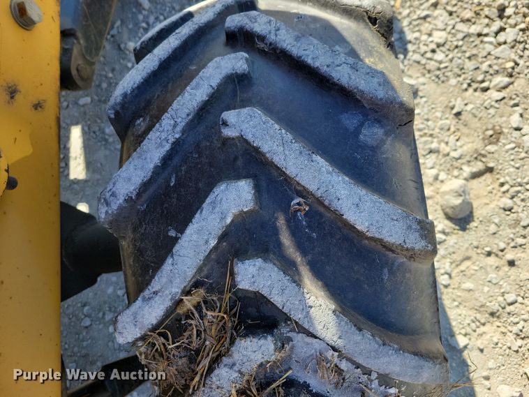 image for item EA2872 1997 Vermeer V-3550A trencher