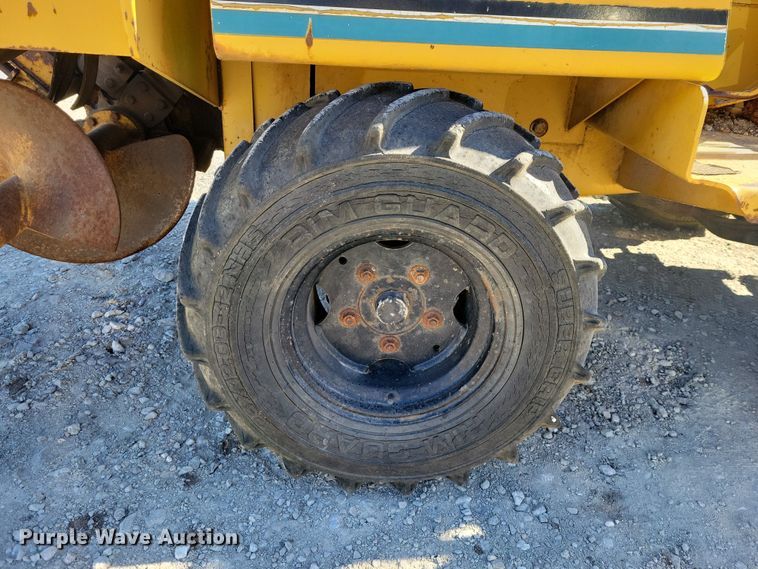 image for item EA2872 1997 Vermeer V-3550A trencher