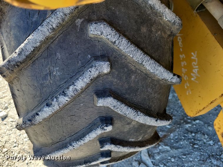 image for item EA2872 1997 Vermeer V-3550A trencher