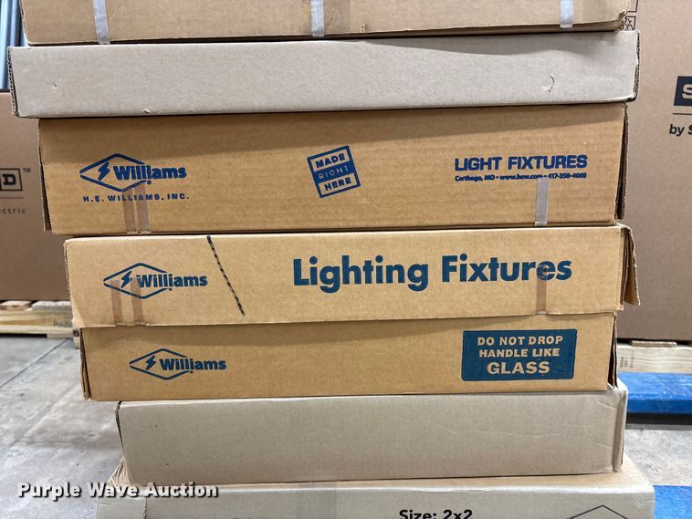 image for item EA4458 Light fixtures