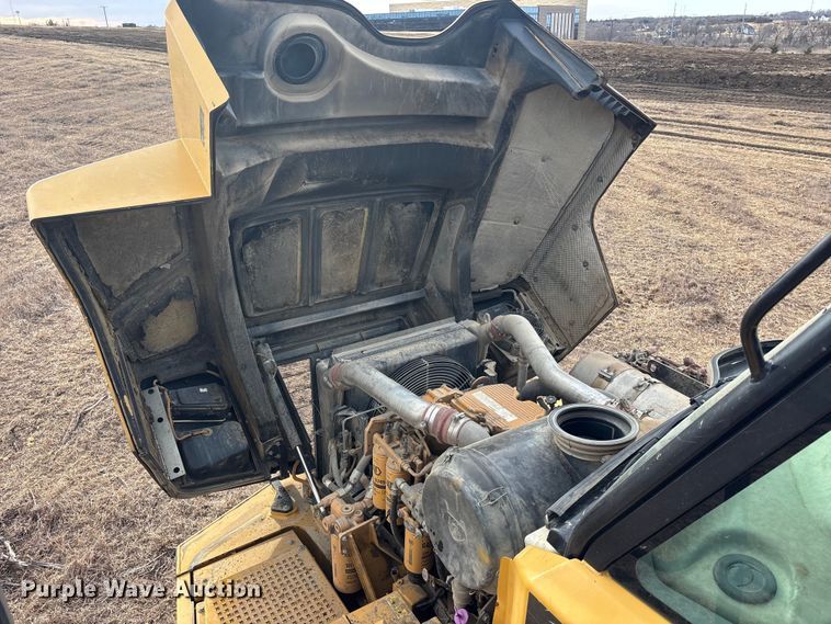 image for item EA4466 2012 Caterpillar 740B articulated haul truck