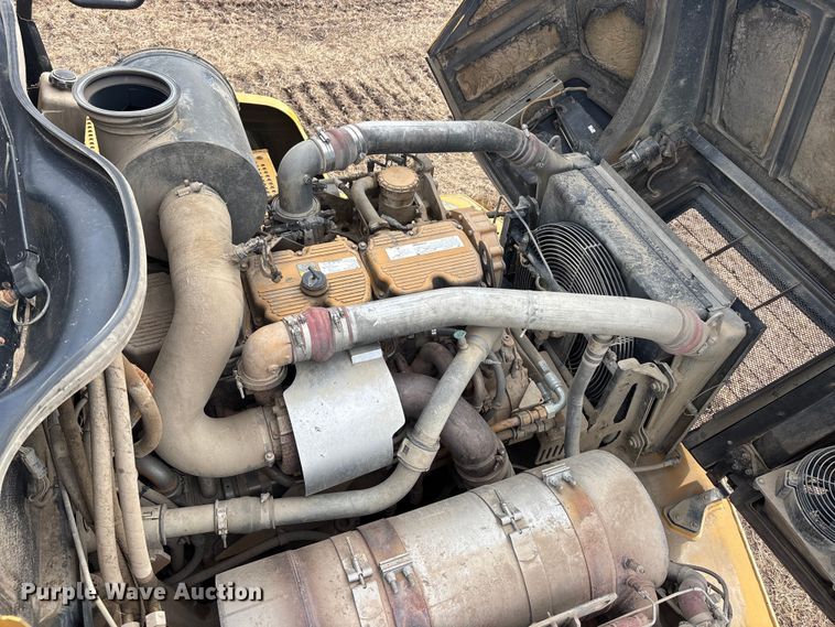 image for item EA4466 2012 Caterpillar 740B articulated haul truck