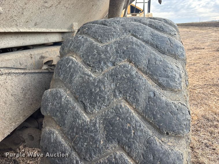 image for item EA4466 2012 Caterpillar 740B articulated haul truck