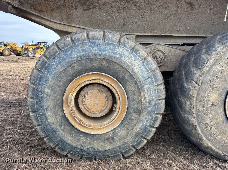 image for item EA4466 2012 Caterpillar 740B articulated haul truck