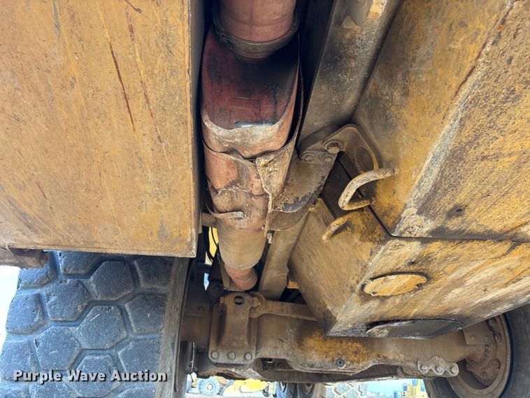 image for item EA4467 2011 Caterpillar 740A articulated haul truck