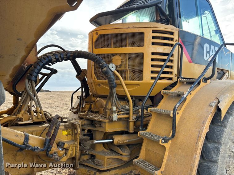 image for item EA4467 2011 Caterpillar 740A articulated haul truck