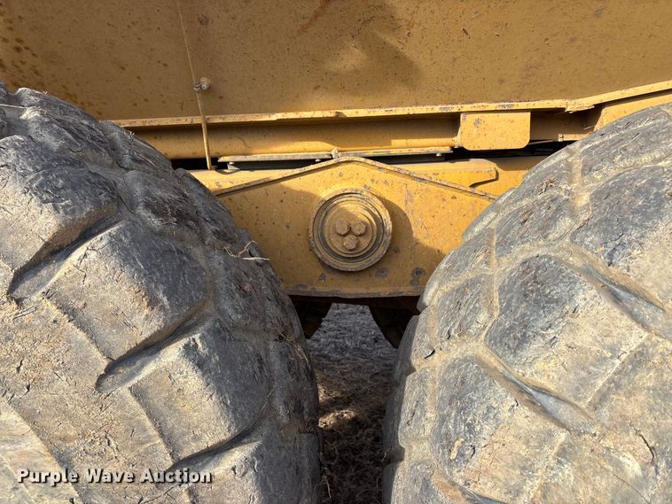 image for item EA4467 2011 Caterpillar 740A articulated haul truck