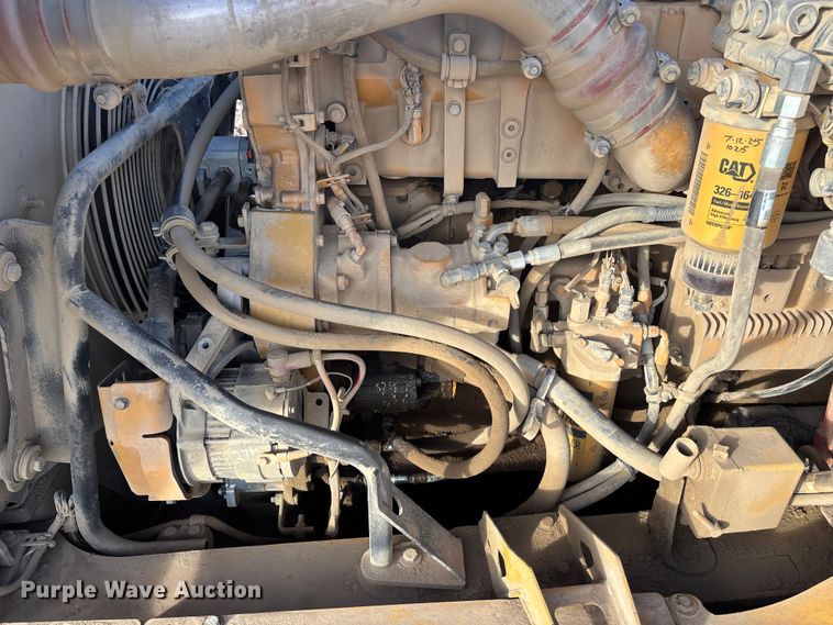 image for item EA4467 2011 Caterpillar 740A articulated haul truck