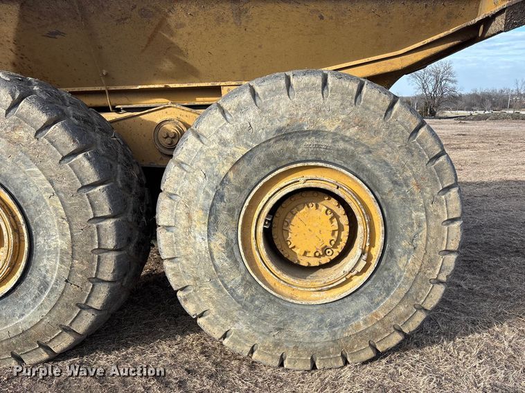 image for item EA4467 2011 Caterpillar 740A articulated haul truck