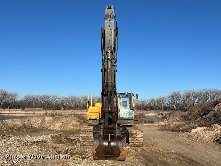 image for item EA4468 2007 Volvo EC360B LC excavator