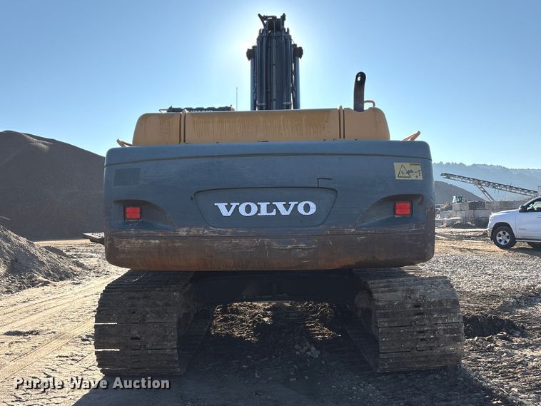 image for item EA4468 2007 Volvo EC360B LC excavator