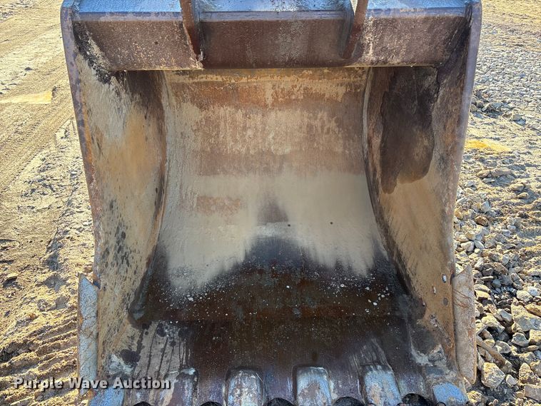 image for item EA4468 2007 Volvo EC360B LC excavator