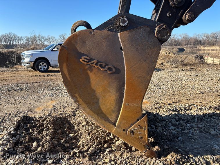 image for item EA4468 2007 Volvo EC360B LC excavator