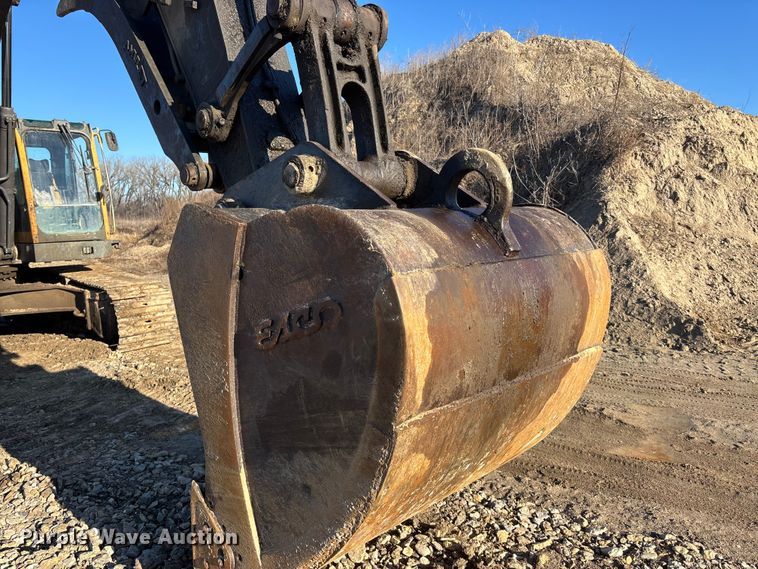 image for item EA4468 2007 Volvo EC360B LC excavator