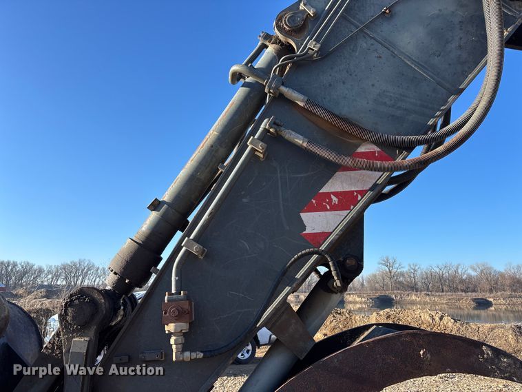 image for item EA4468 2007 Volvo EC360B LC excavator