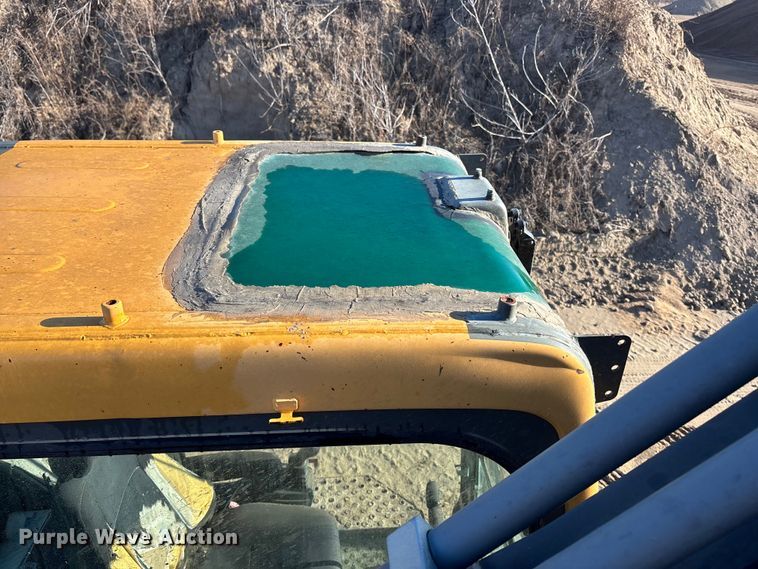 image for item EA4468 2007 Volvo EC360B LC excavator