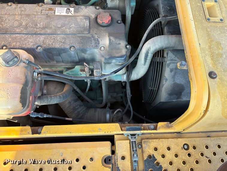 image for item EA4468 2007 Volvo EC360B LC excavator