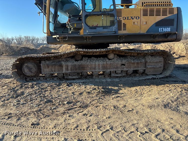 image for item EA4468 2007 Volvo EC360B LC excavator