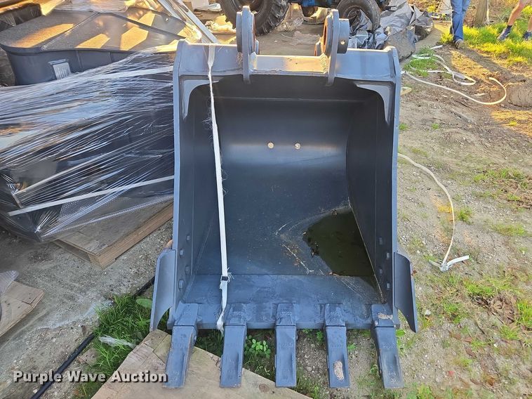 image for item EA5455 Smartcharm CAT320D excavator bucket