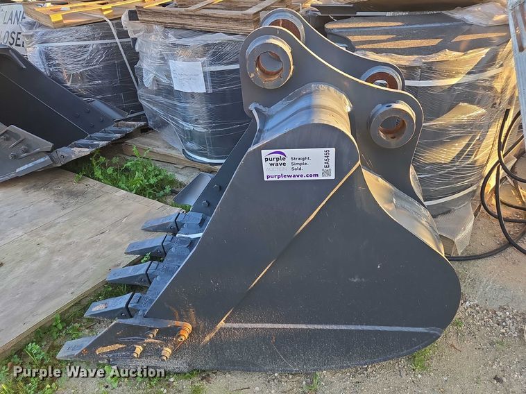 image for item EA5455 Smartcharm CAT320D excavator bucket