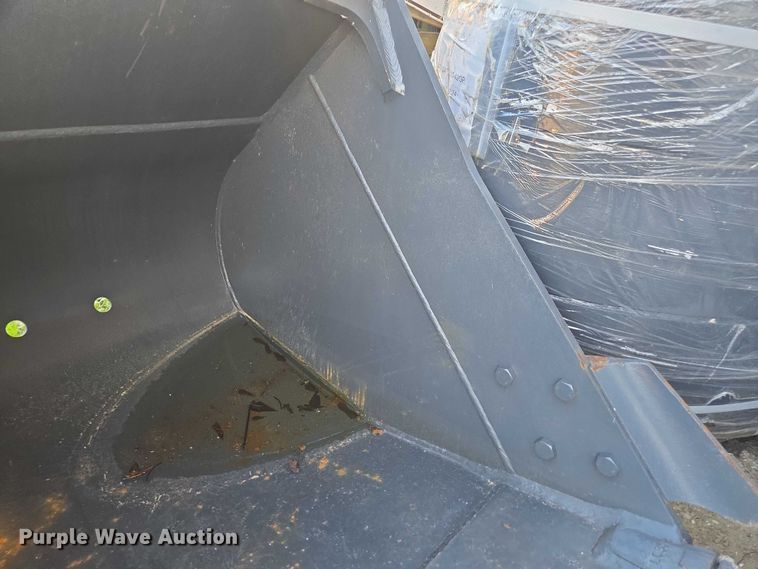 image for item EA5456 SmartCharm CAT320D excavator bucket