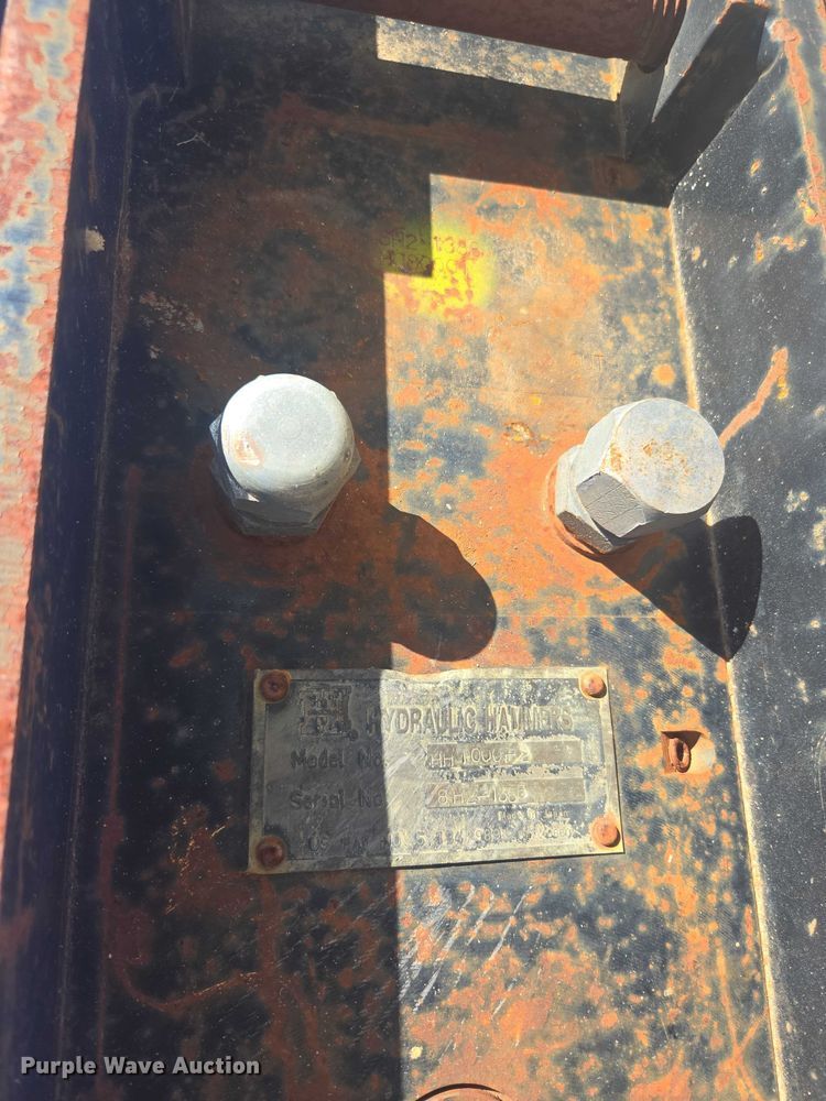 image for item EA5459 Huskie HH1000-2 breaker