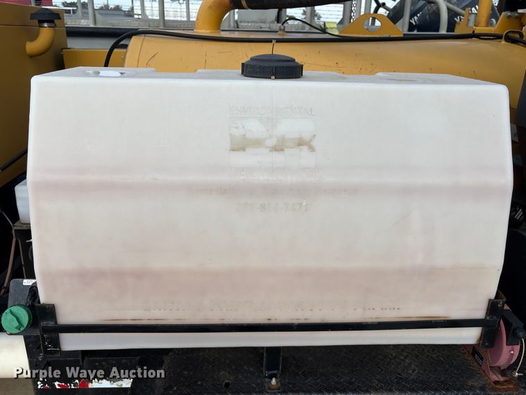 image for item EA7114 2015 Vermeer VX50-500 vacuum excavator