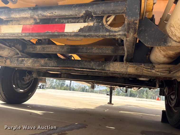 image for item EA7114 2015 Vermeer VX50-500 vacuum excavator