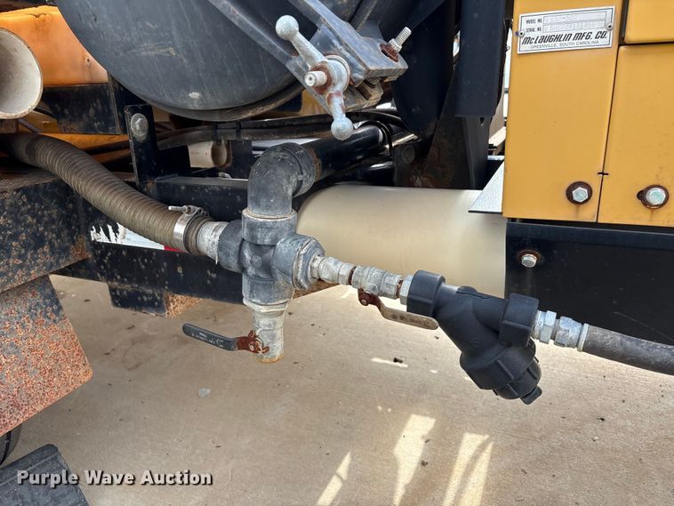 image for item EA7114 2015 Vermeer VX50-500 vacuum excavator