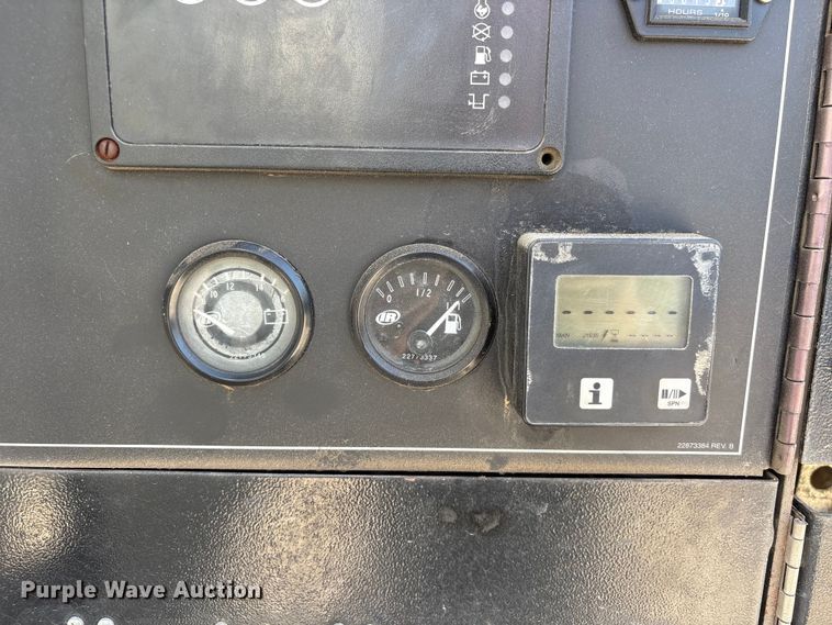 image for item EA7220 2011 Doosan G185 generator