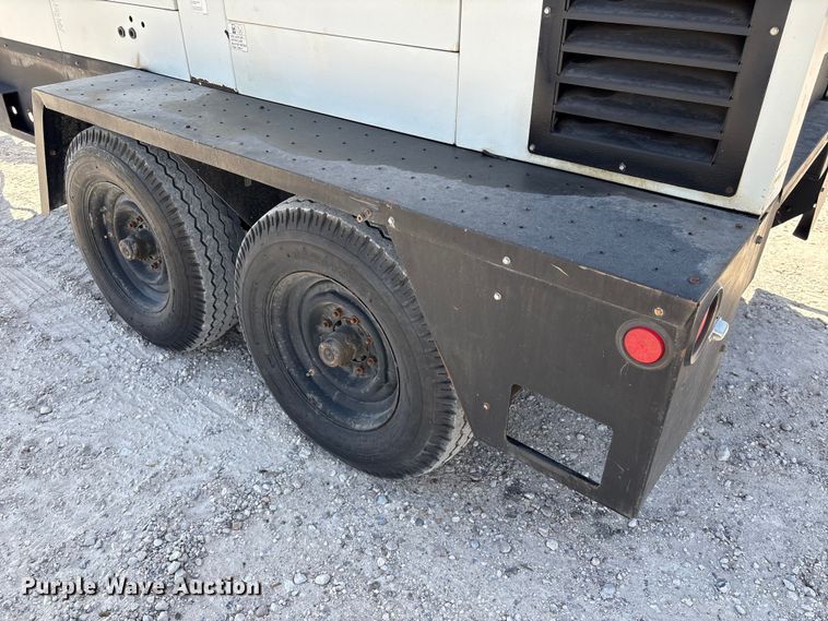 image for item EA7220 2011 Doosan G185 generator