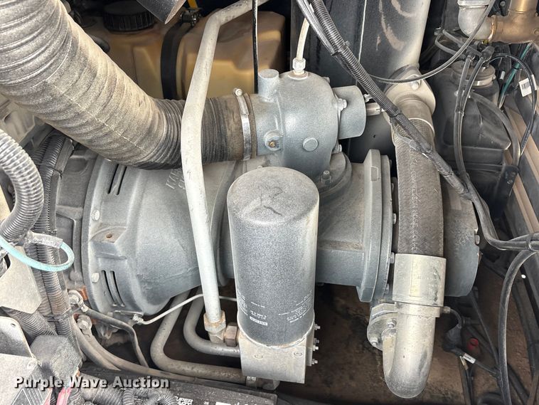 image for item EA7947 2022 Kaeser Kompressoren M118 air compressor