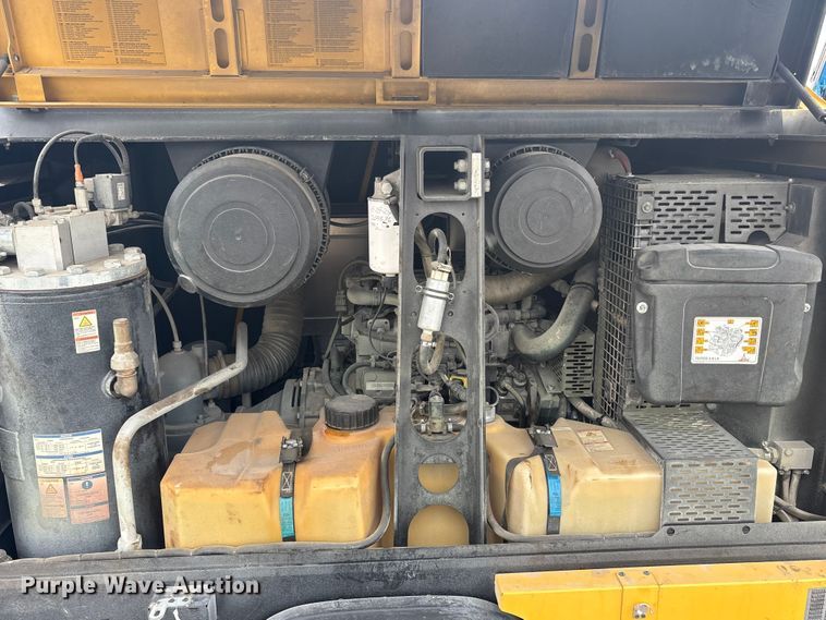 image for item EA7947 2022 Kaeser Kompressoren M118 air compressor