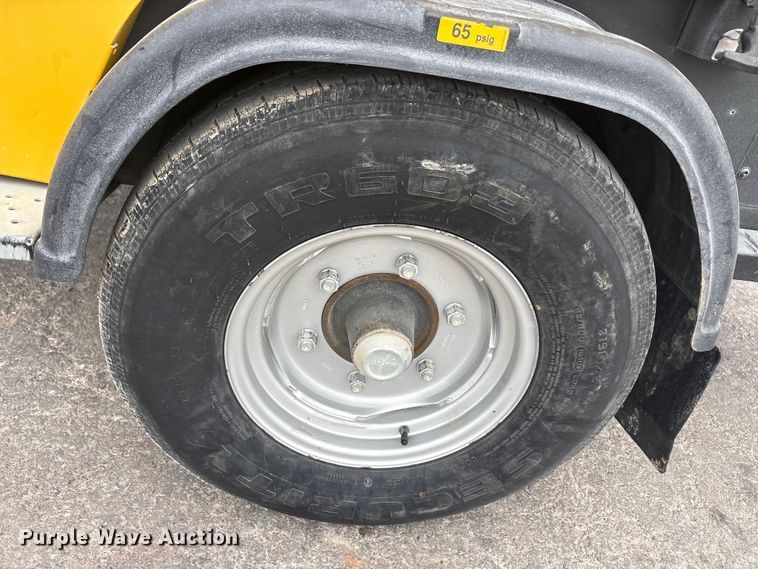 image for item EA7947 2022 Kaeser Kompressoren M118 air compressor