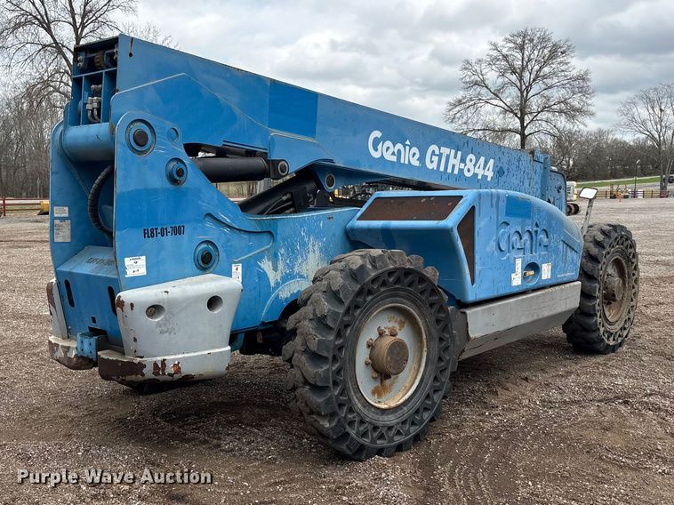 image for item EA7949 2014 Genie GTH844 telehandler