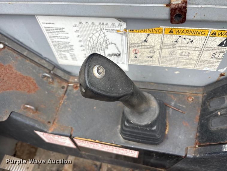 image for item EA7949 2014 Genie GTH844 telehandler