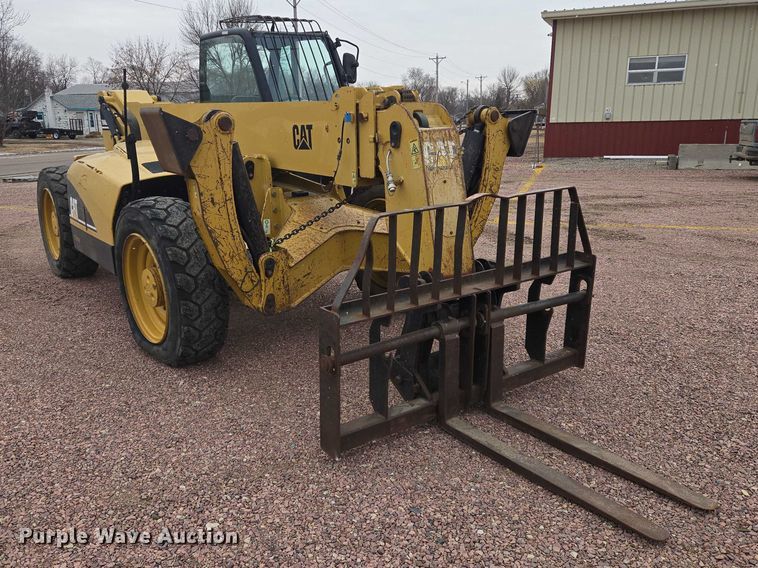 image for item EB1262 2004 Caterpillar TH460B telehandler