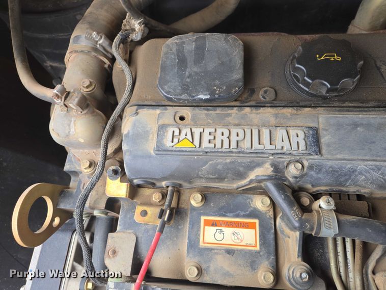 image for item EB1262 2004 Caterpillar TH460B telehandler