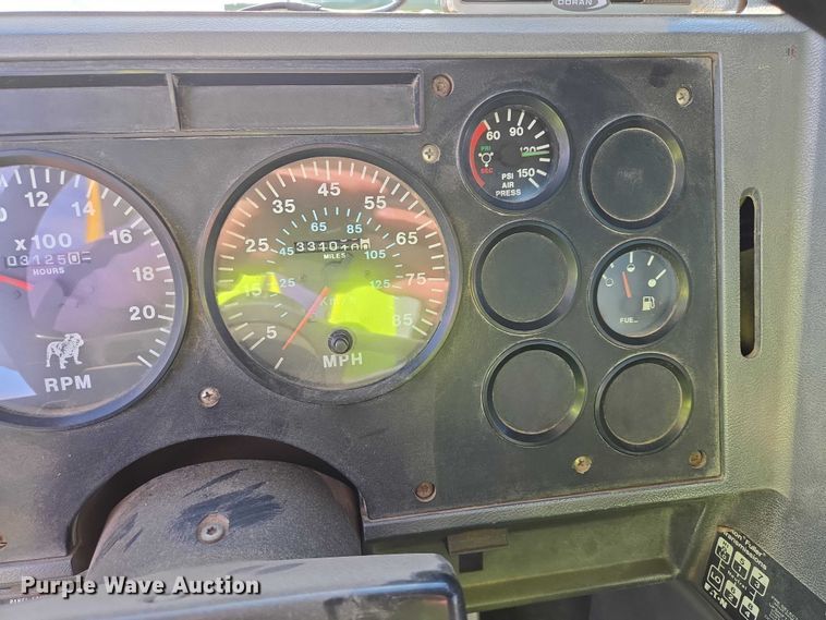 image for item EB1304 1995 Mack CH613 dump truck