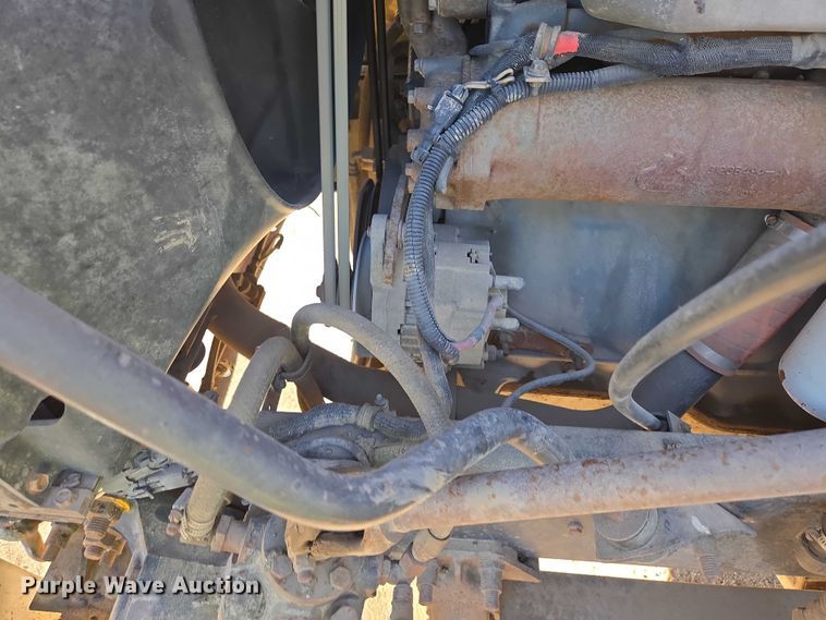 image for item EB1304 1995 Mack CH613 dump truck