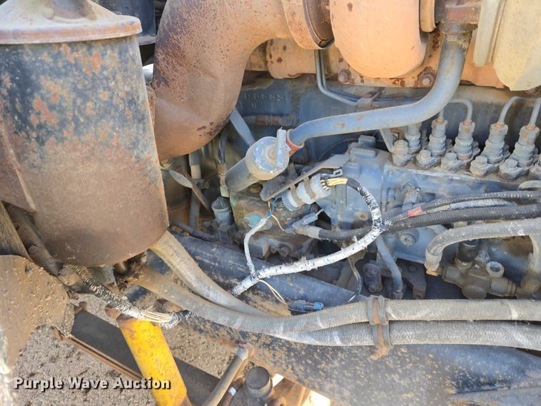 image for item EB1304 1995 Mack CH613 dump truck