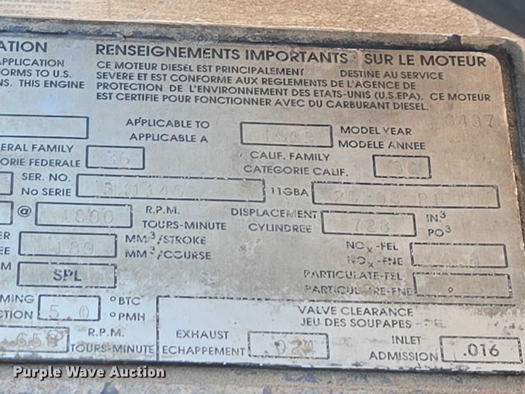 image for item EB1305 1994 Mack CH613 semi truck