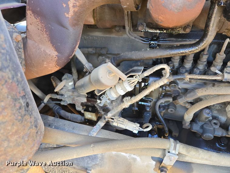 image for item EB1305 1994 Mack CH613 semi truck