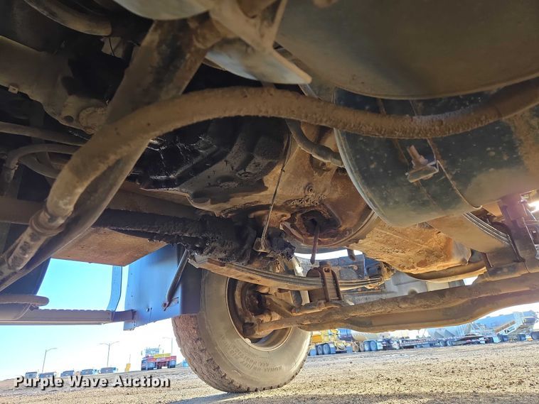 image for item EB1306 1992 Mack CH613 spreader truck