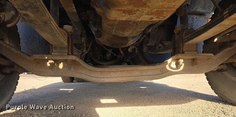 image for item EB1306 1992 Mack CH613 spreader truck