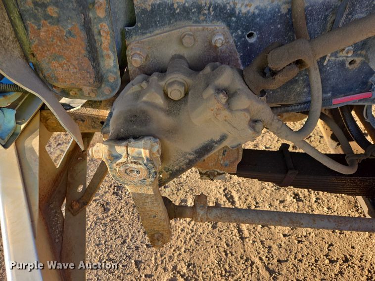 image for item EB1307 2000 Freightliner FLD dump truck