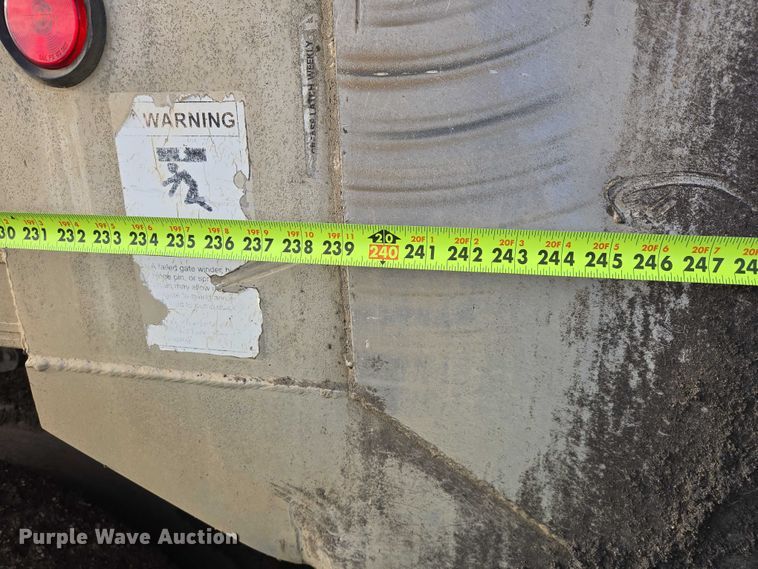 image for item EB1309 2005 Sterling LT9500 dump truck