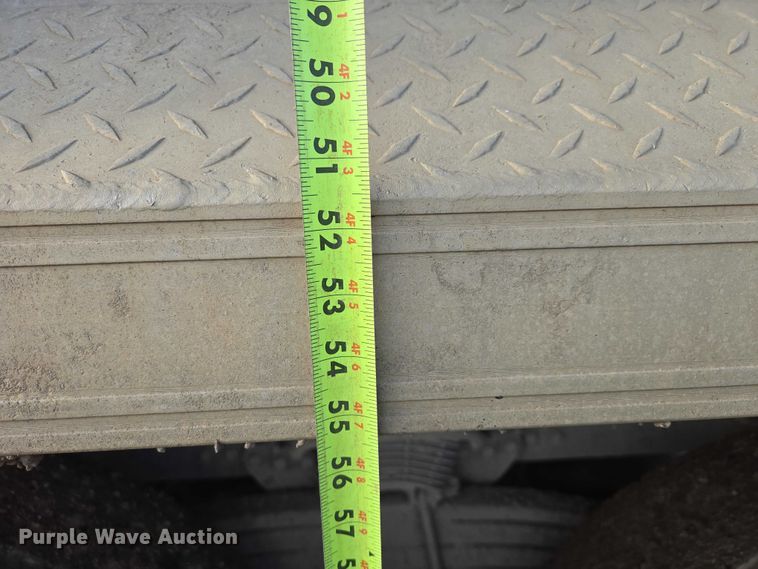 image for item EB1309 2005 Sterling LT9500 dump truck