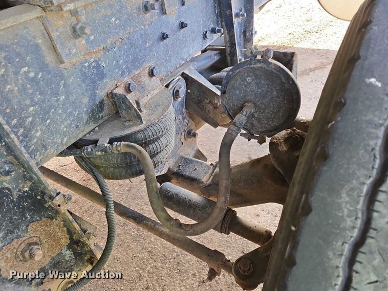 image for item EB1309 2005 Sterling LT9500 dump truck